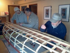 group boat building class