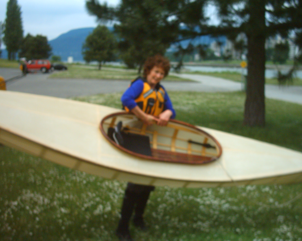 build a lightweight canoe